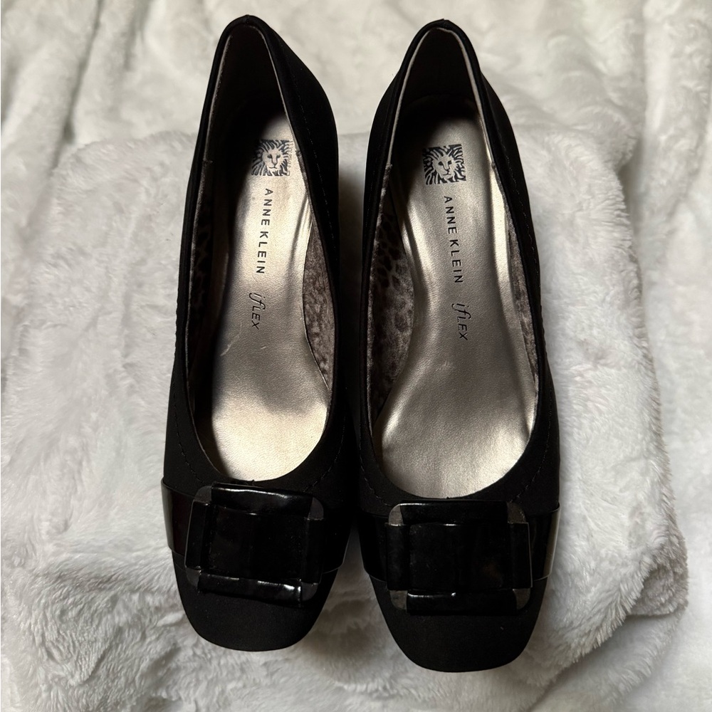 Anne Klein Black Wedge with Buckle Detail
